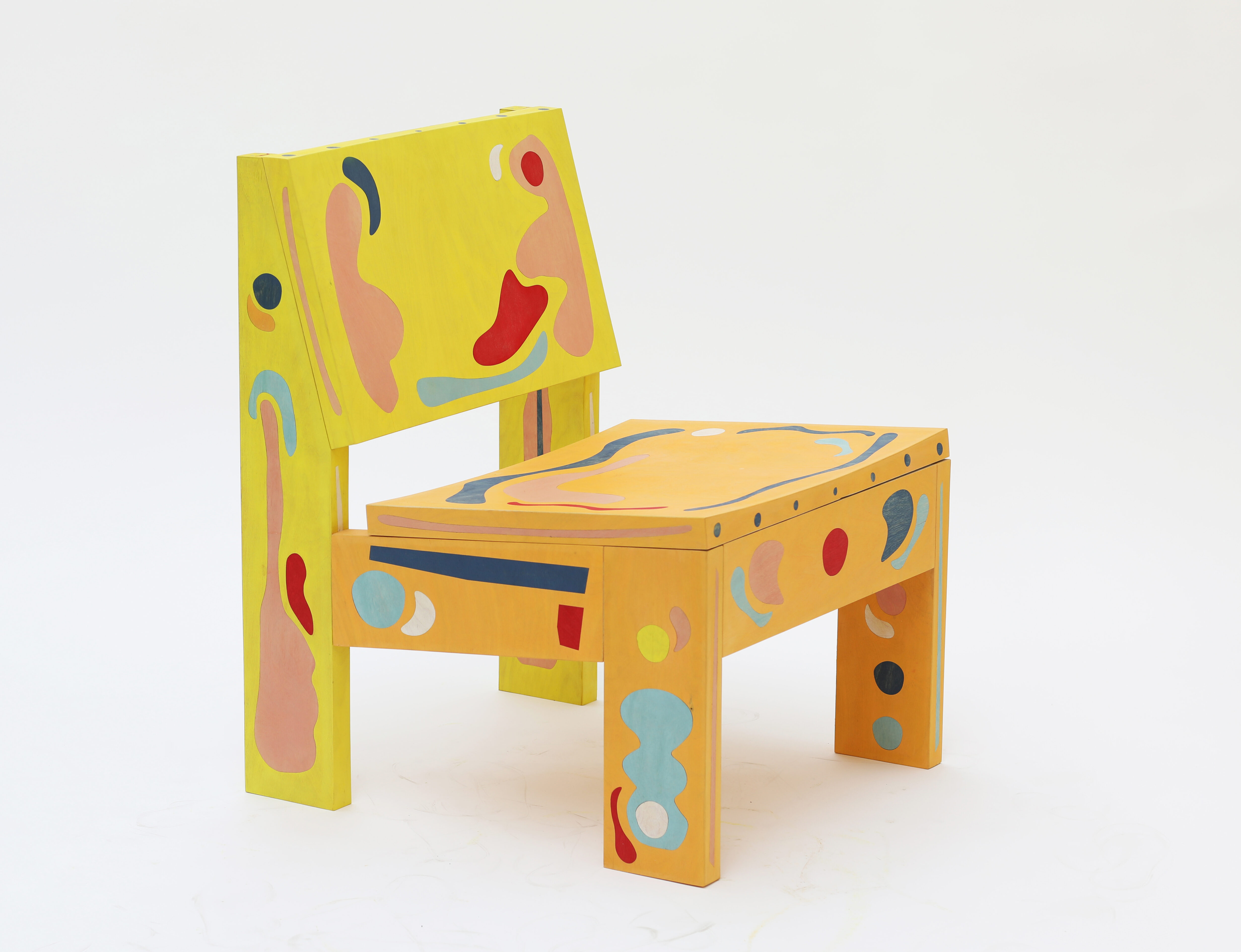 Super Superficial – Lounge Chair