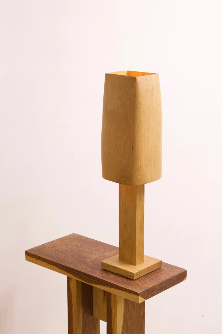 Lampe De Table Gavrinis En Chêne Massif — 5