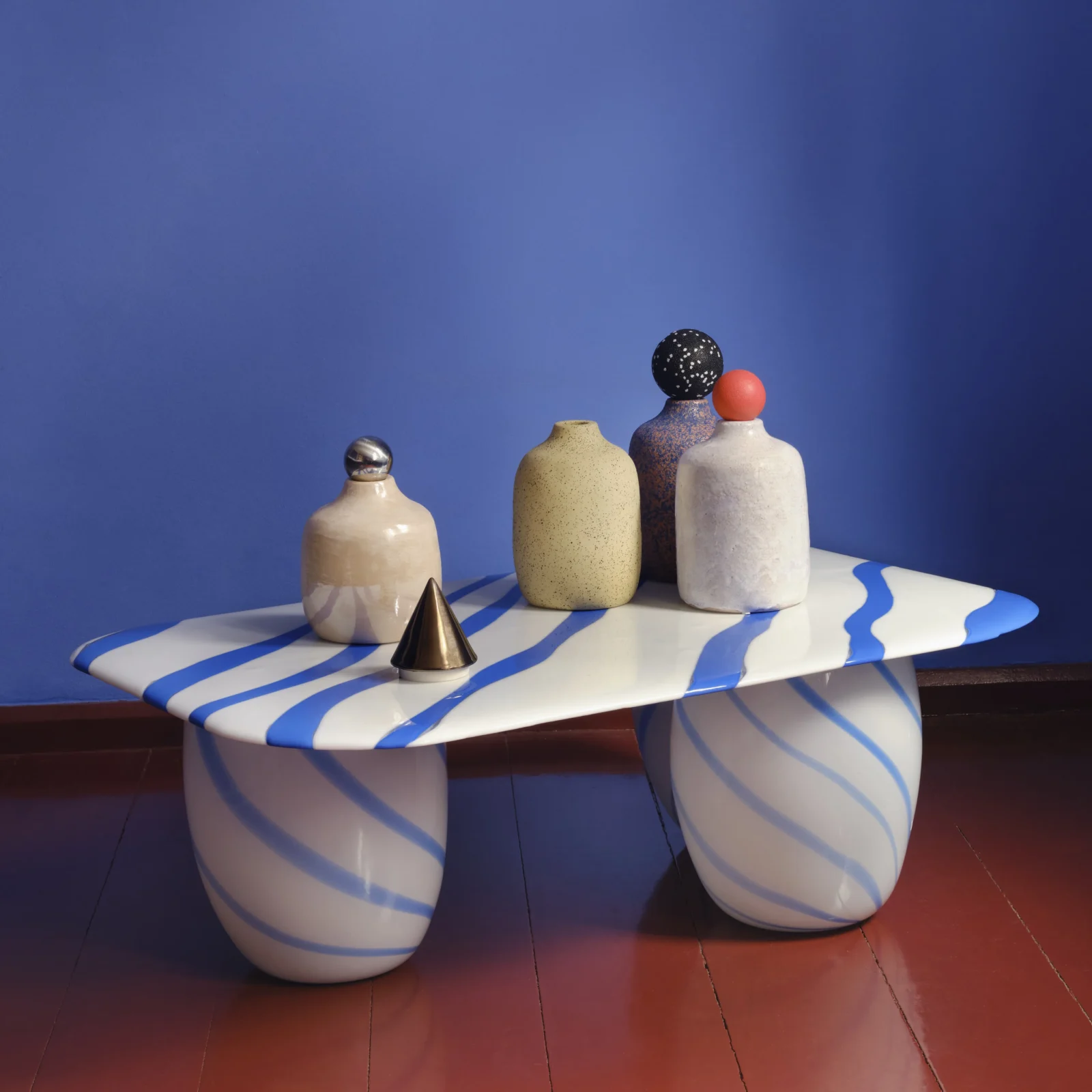 Set 1 With 3 Medium-sized Viie Vases 2.0 — 12
