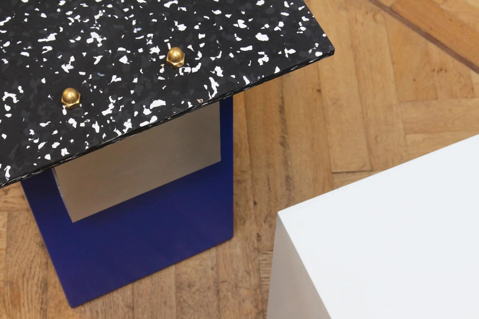 Build Side Table — 3