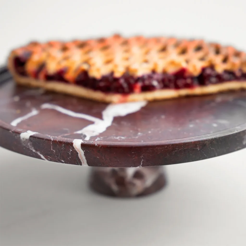 cake stand