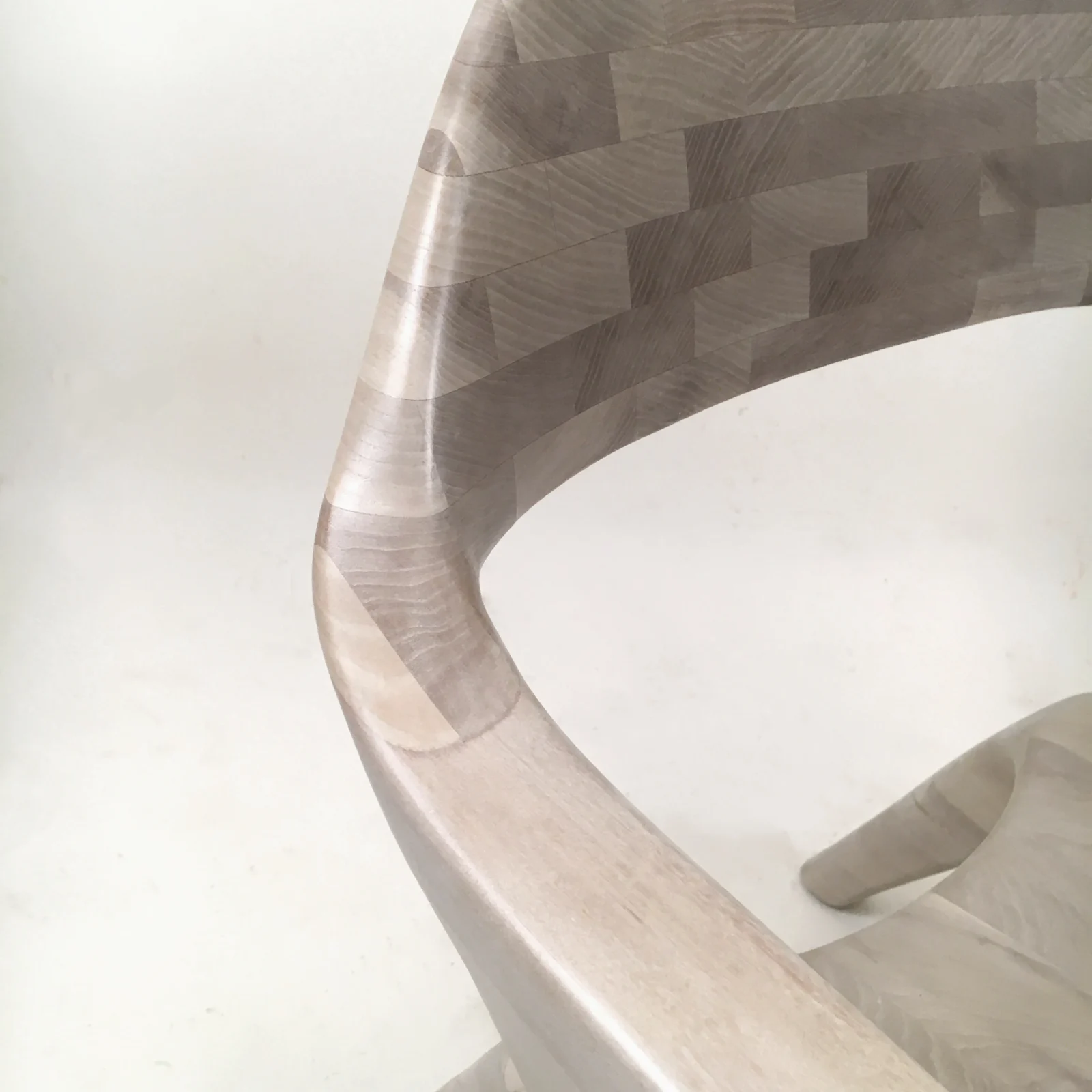 D2 Lounge Chair In Bleached Cherry — 5