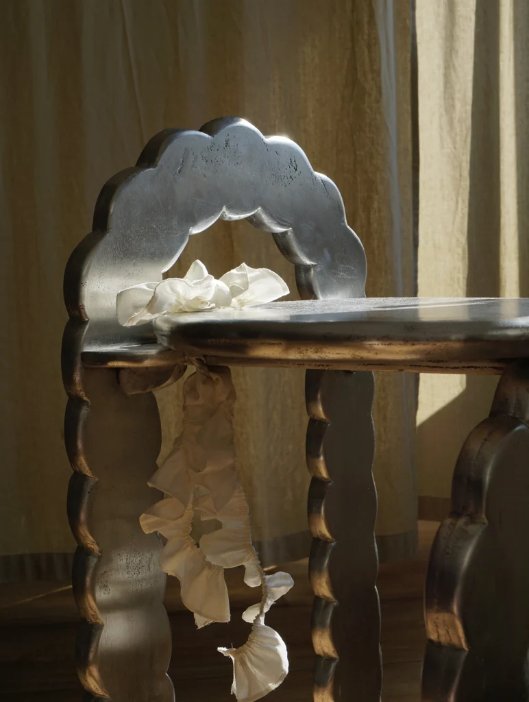 Roman Chair — 3