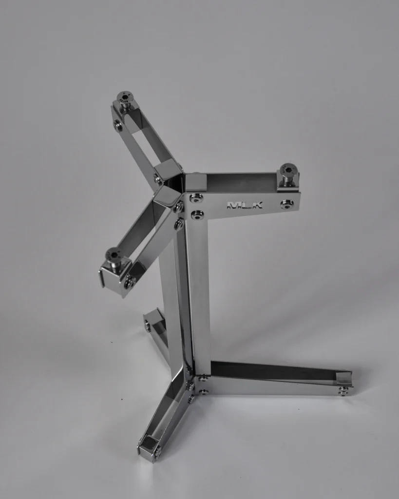 3sq400 Side Table - Matte & Mirror Stainless Steel — 9