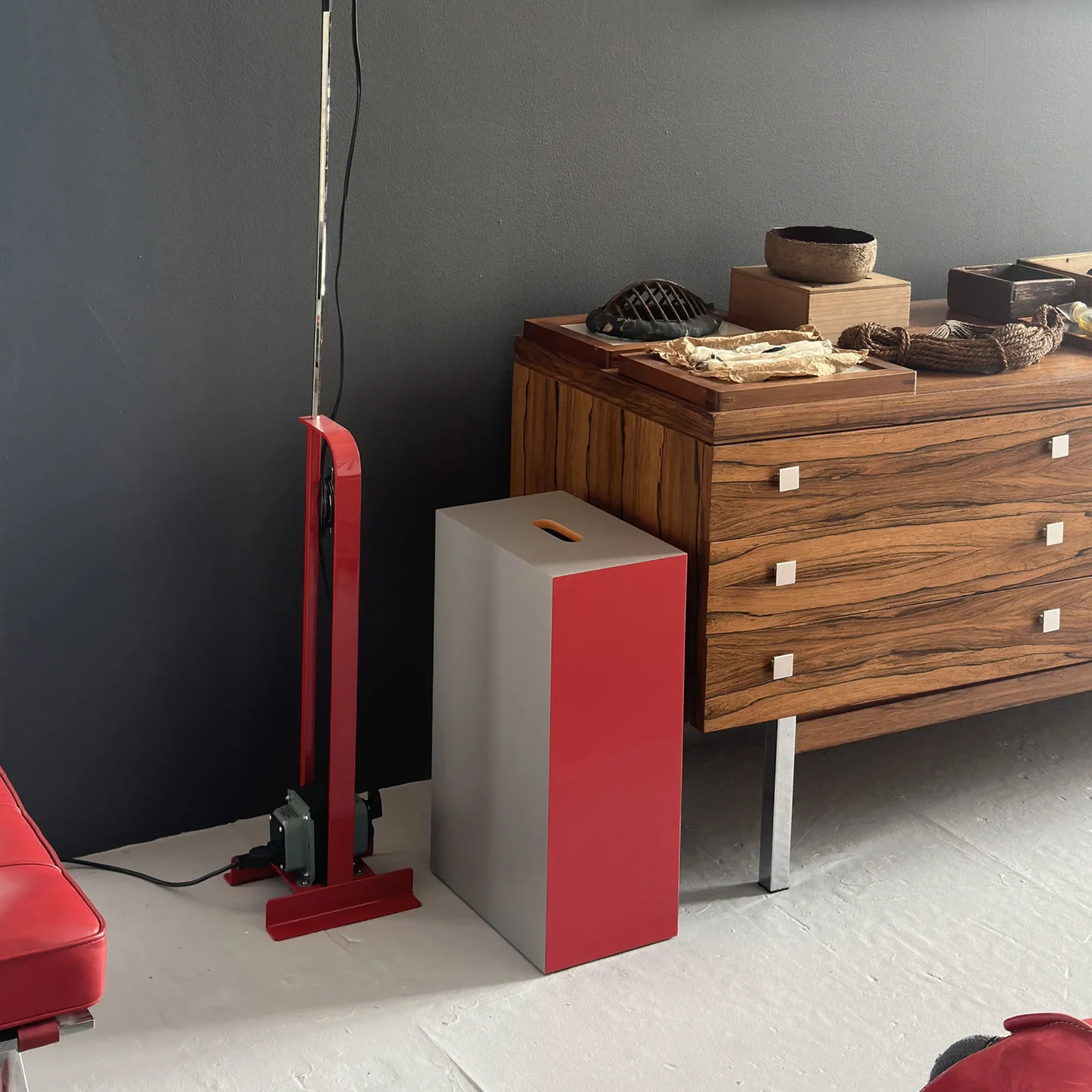 The Apple Box — 8