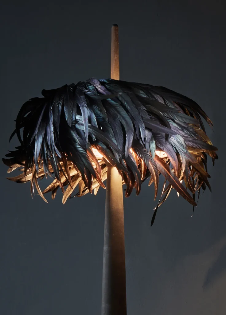 Luna Crescente Floor Lamp in Feathers and Oak Wood — 4
