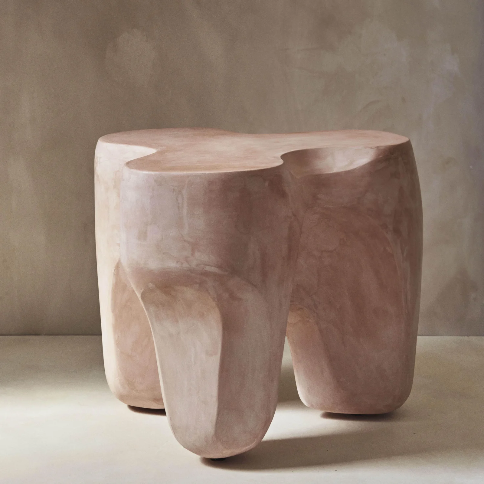 Achi Table — 2