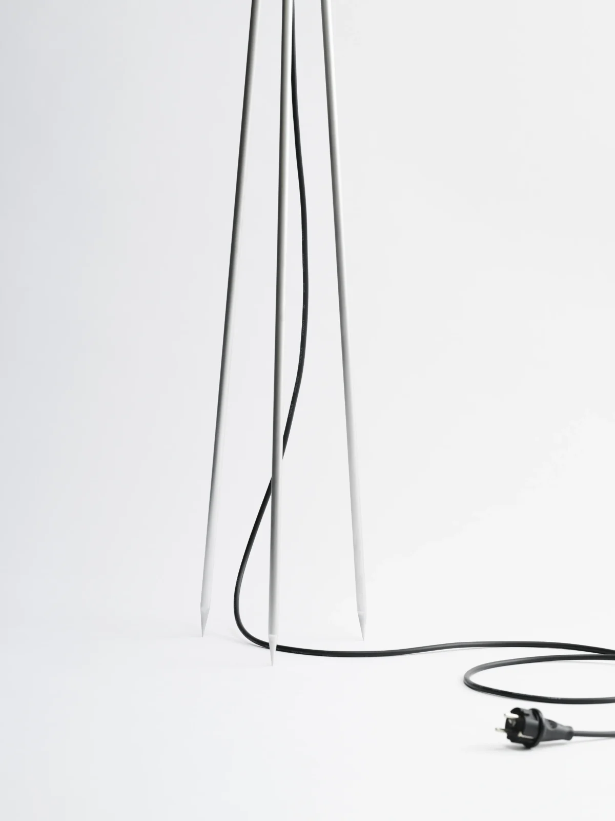 Trilight 100 Floor Lamp in Aluminum — 6