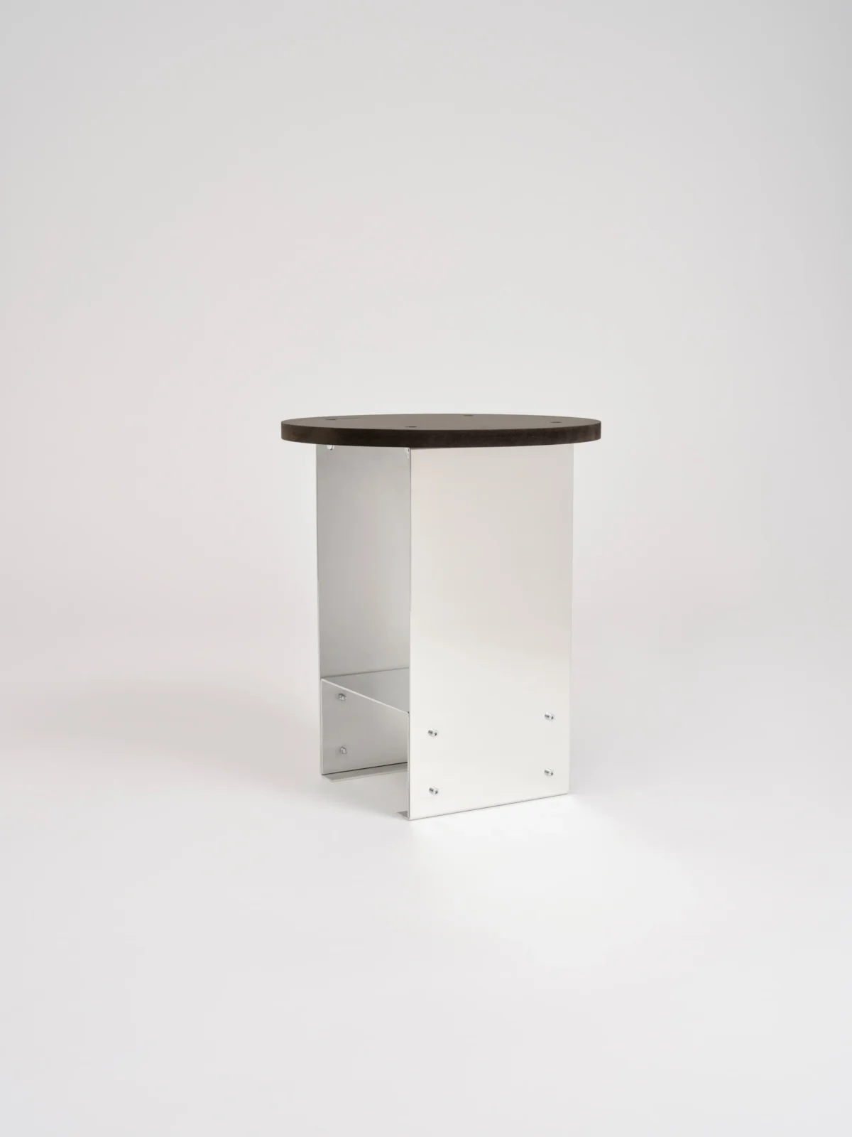 Broken Wing Stool — 4