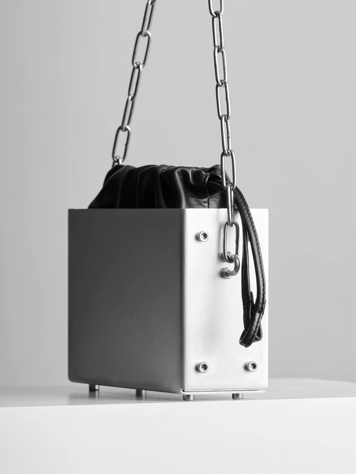 Kado Bag - Aluminum/ Leather — 2