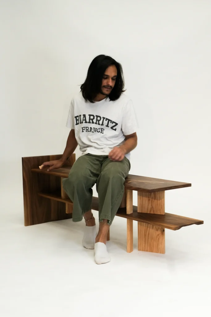 Switch - Seating/storage — 3