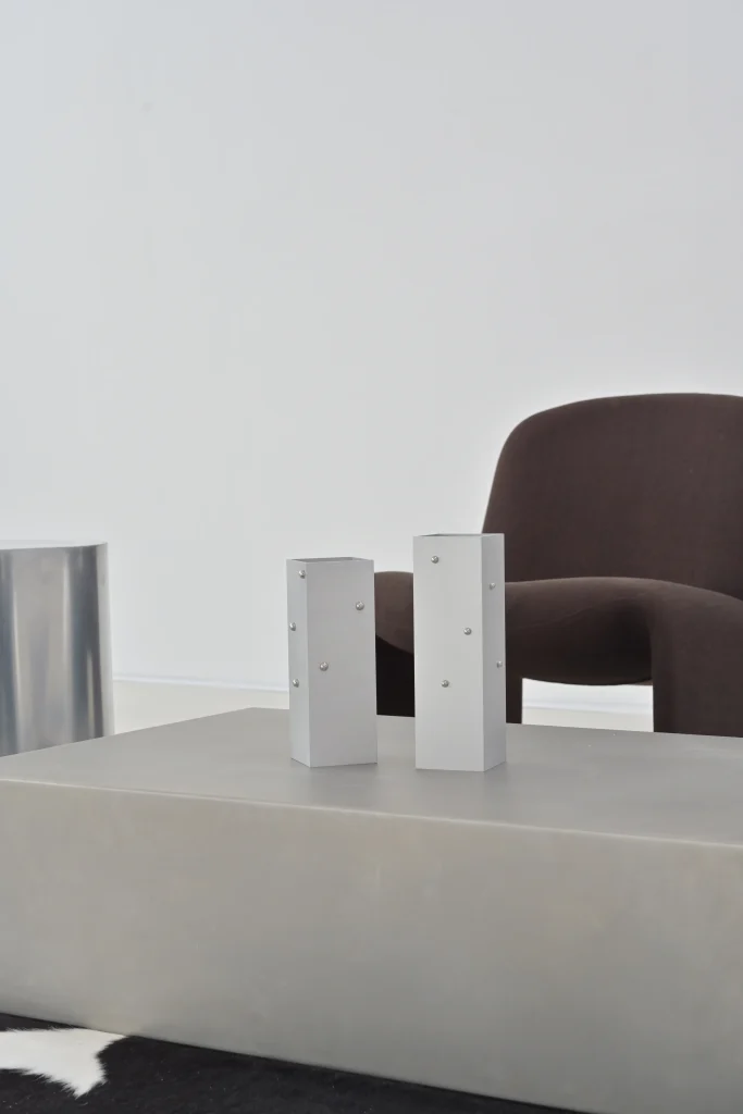 Mono Vase — 3