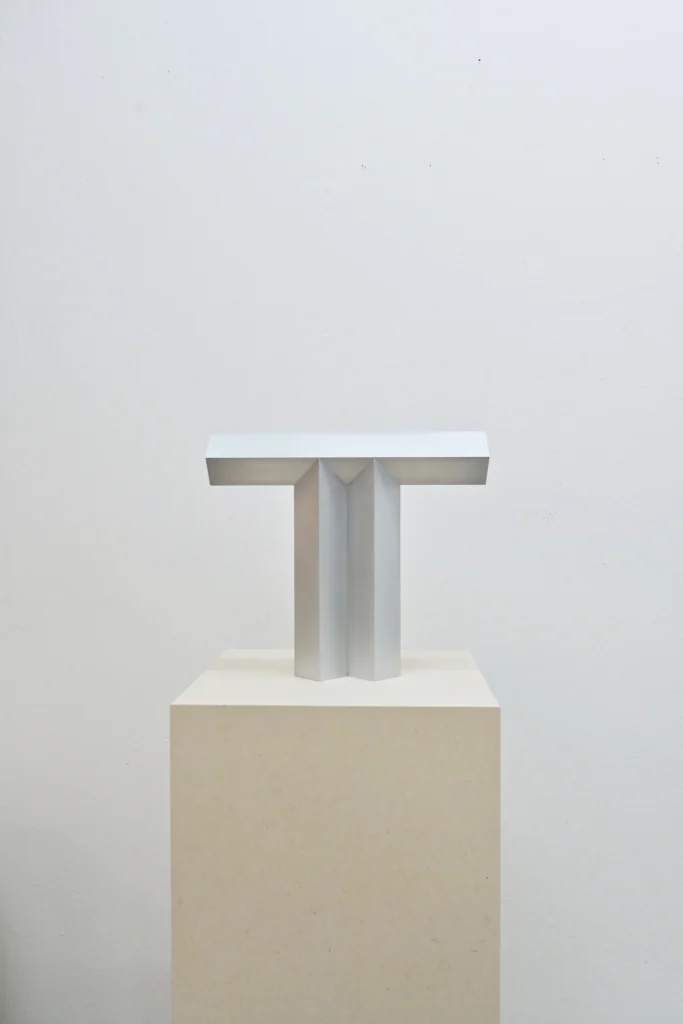 Sculptural Table Lamp in Aluminum — 3