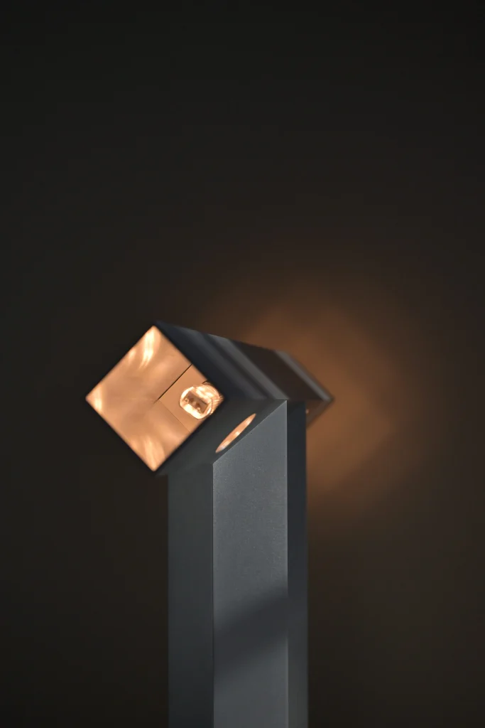 Sculptural Table Lamp in Aluminum — 7
