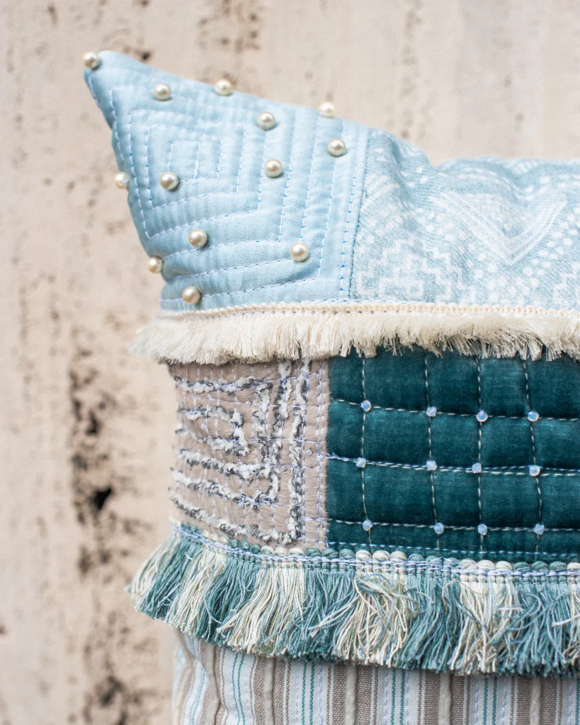 Cushion 02 — 5