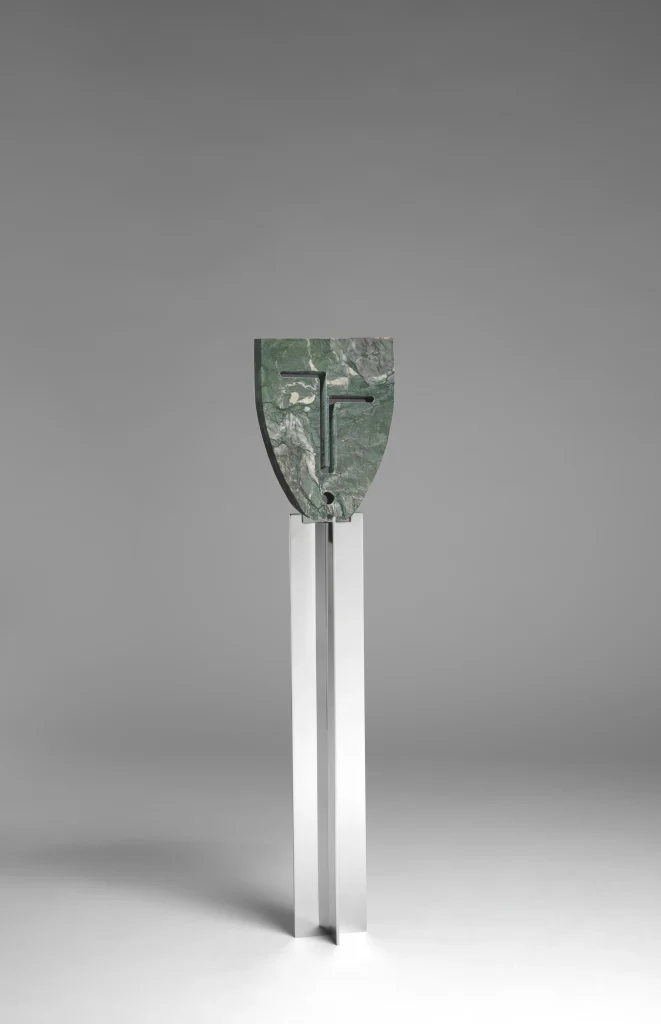 Testa Dei Marmi Vert Aver - Marble Sculpture — 8