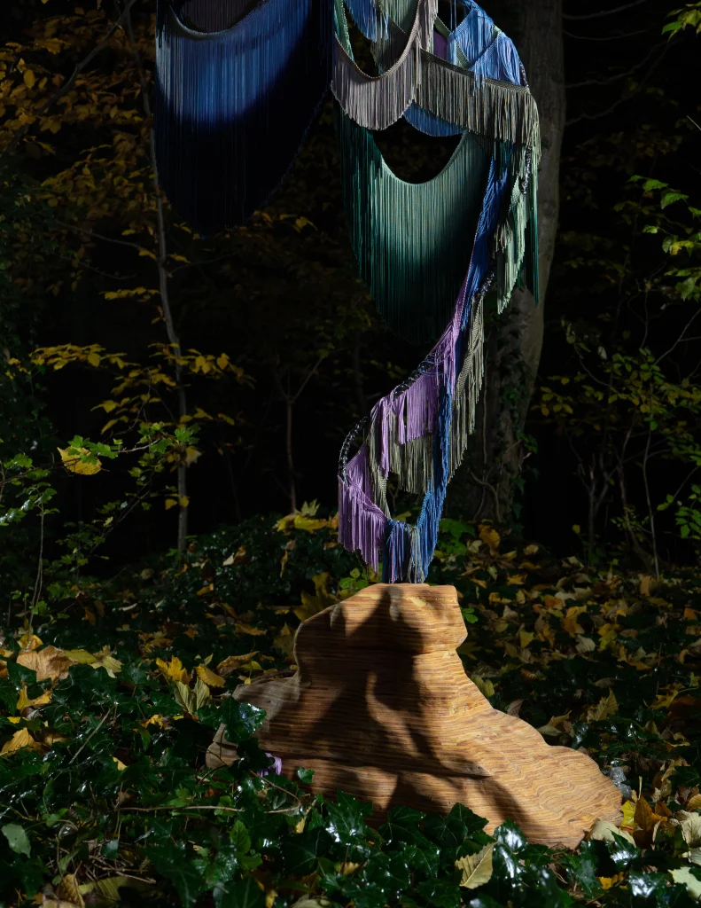 Shy Floor Lamp in Birch Wood and Blown Glass — 2