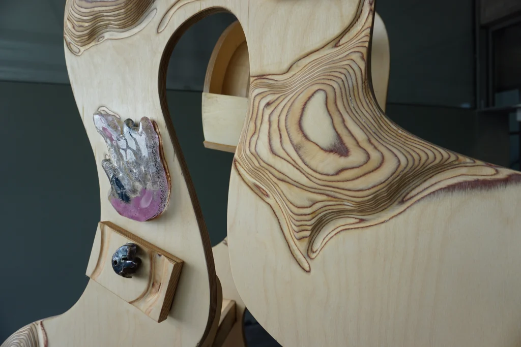 The Cabinet In Love — 8