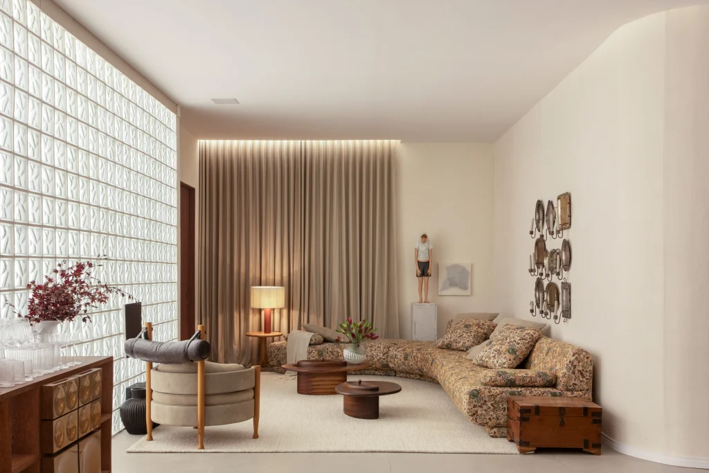 Ita - Coffee Table — 6