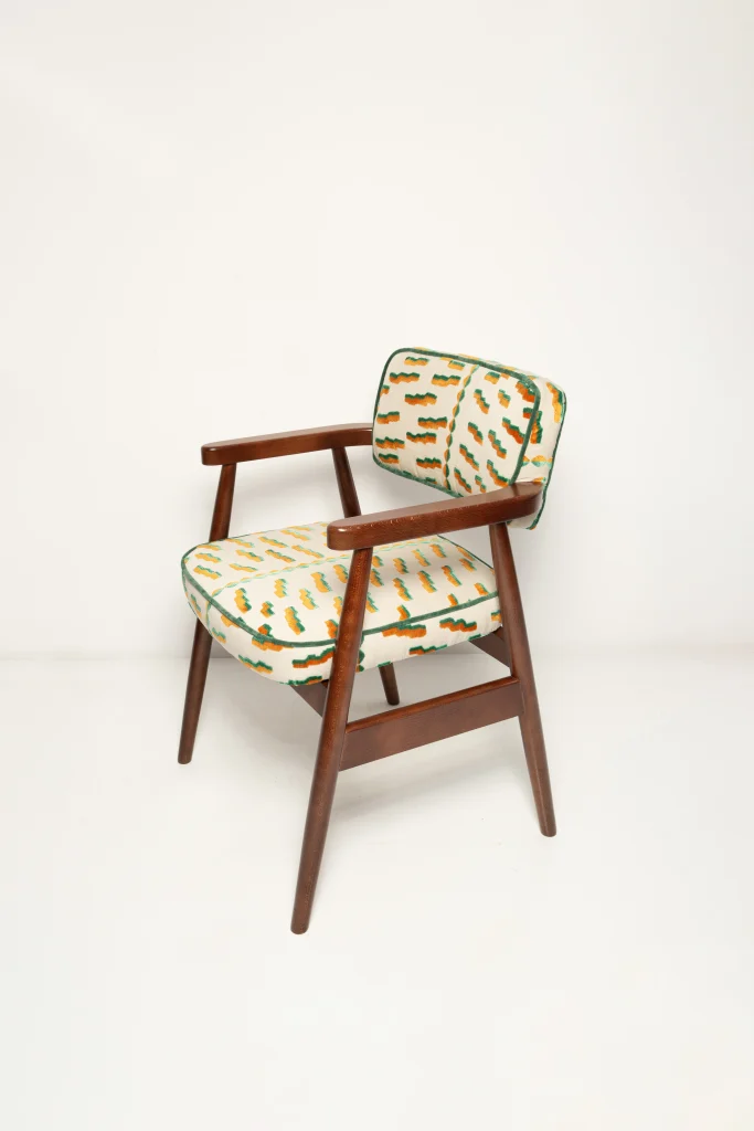Classic Dining Chair — 6