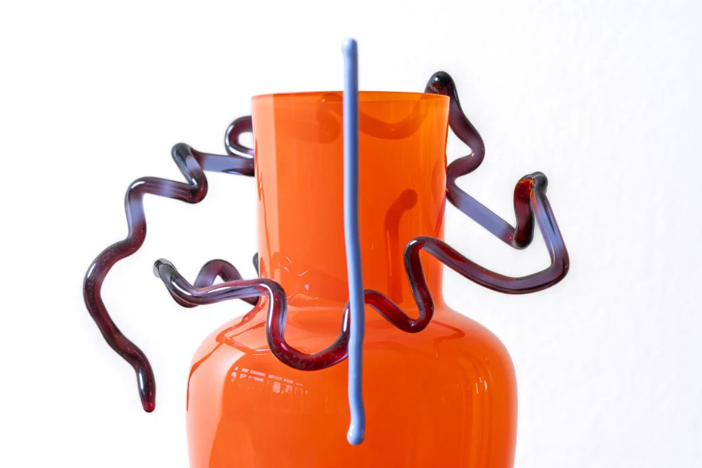 Garden Artistic Vase-object – Dancer With Ribbon — 3