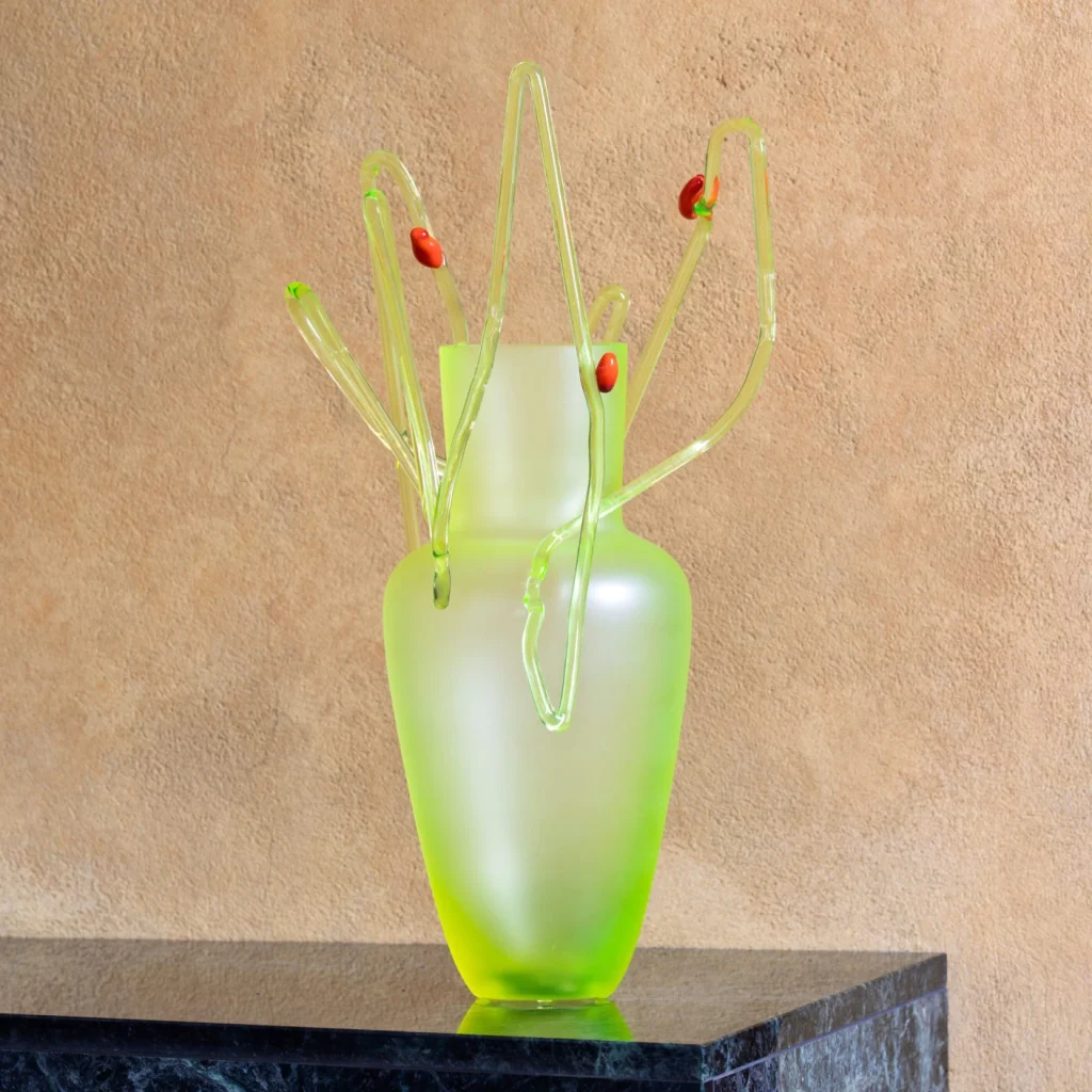 Garden Artistic Vase-object - Flame — 1