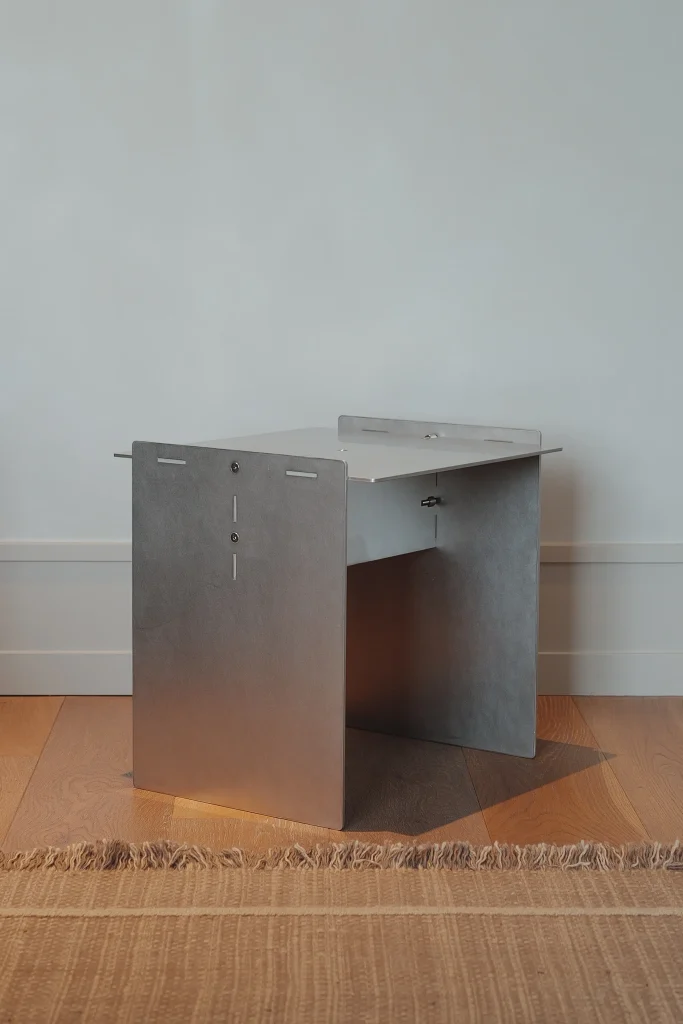 Flat Metals - Seat 01 — 6