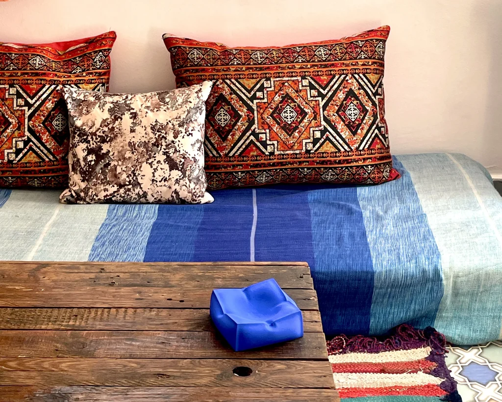 Pillow Tray Ultramarine - Design Tray — 3