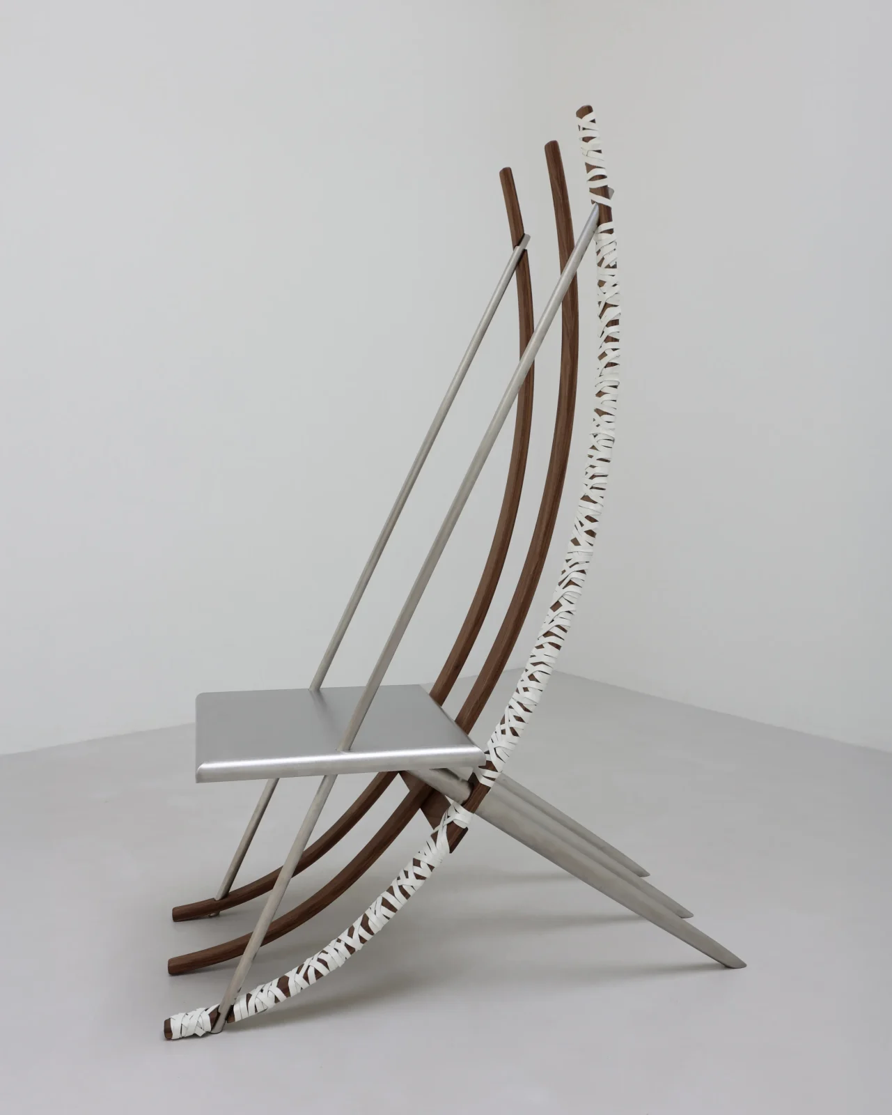 Bow Chair — 4