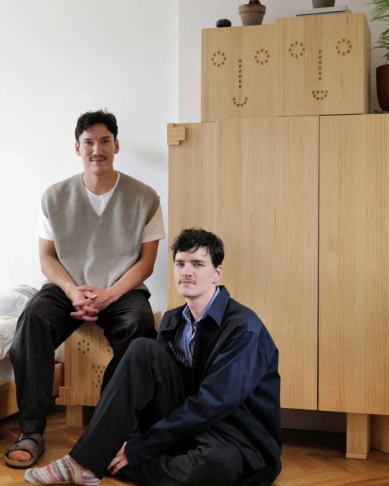 Furniture Friends - Cabinet No. 2 (pino) — 4