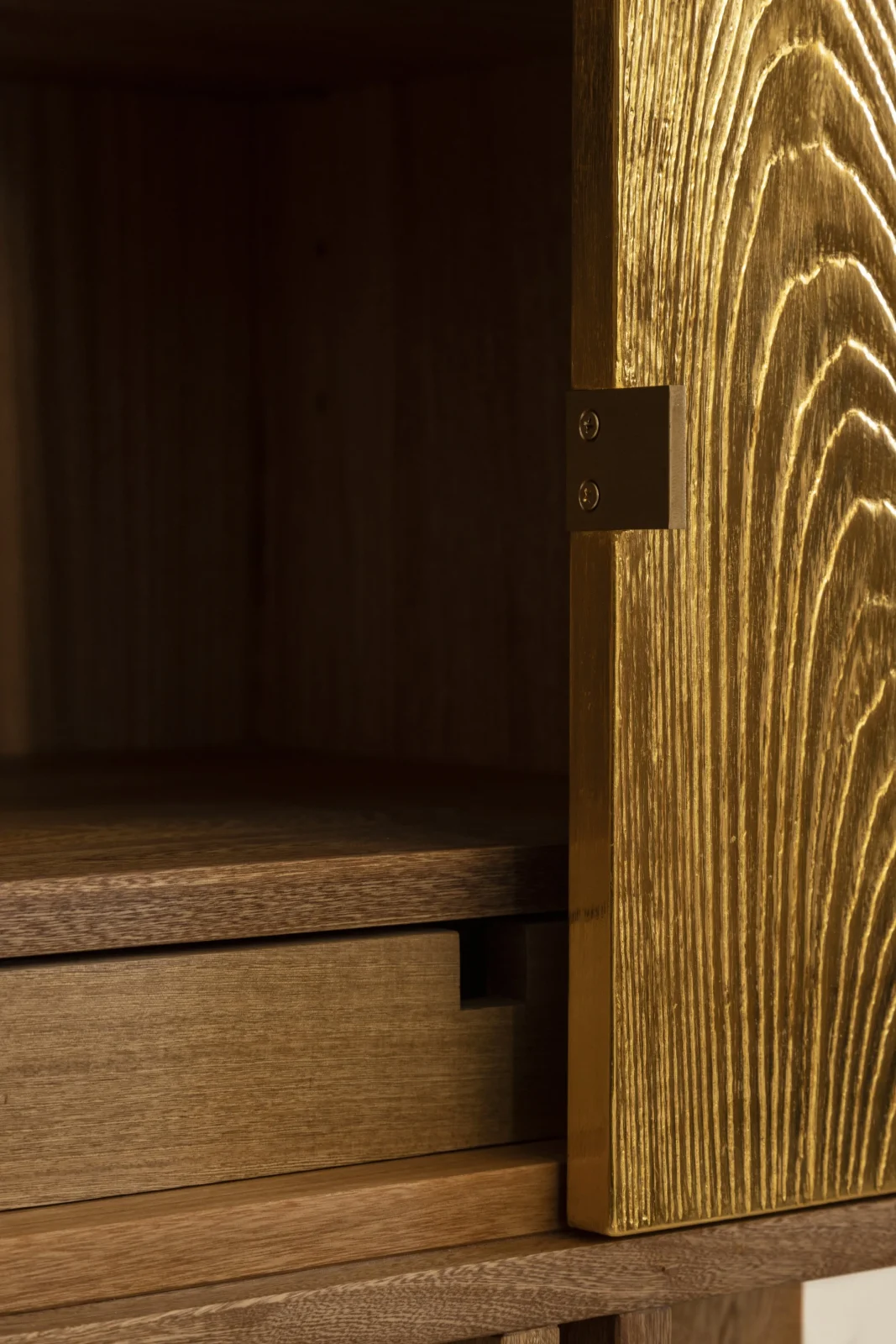 Aurum - Gold Leaf Cabinet 120 Storage — 17