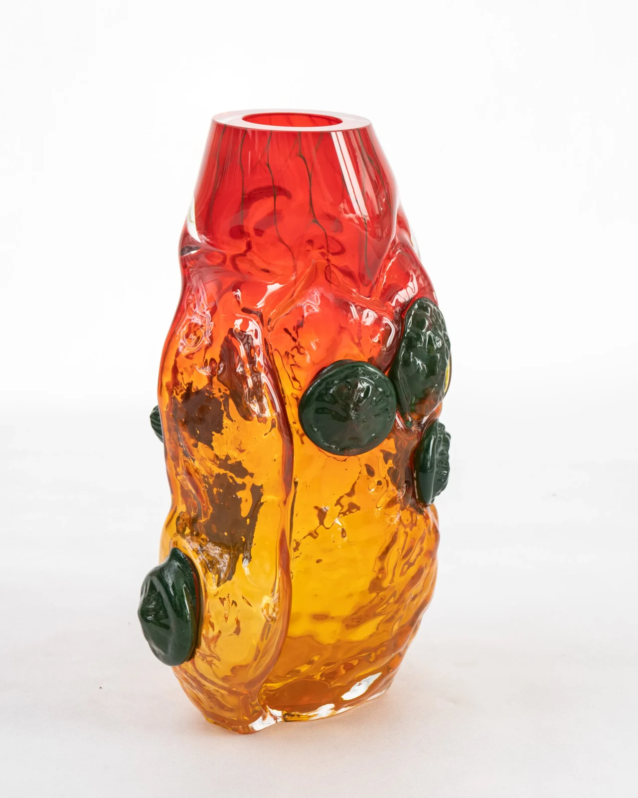 Dysplasio - Spring-Red Sculptural Glass Vase — 3