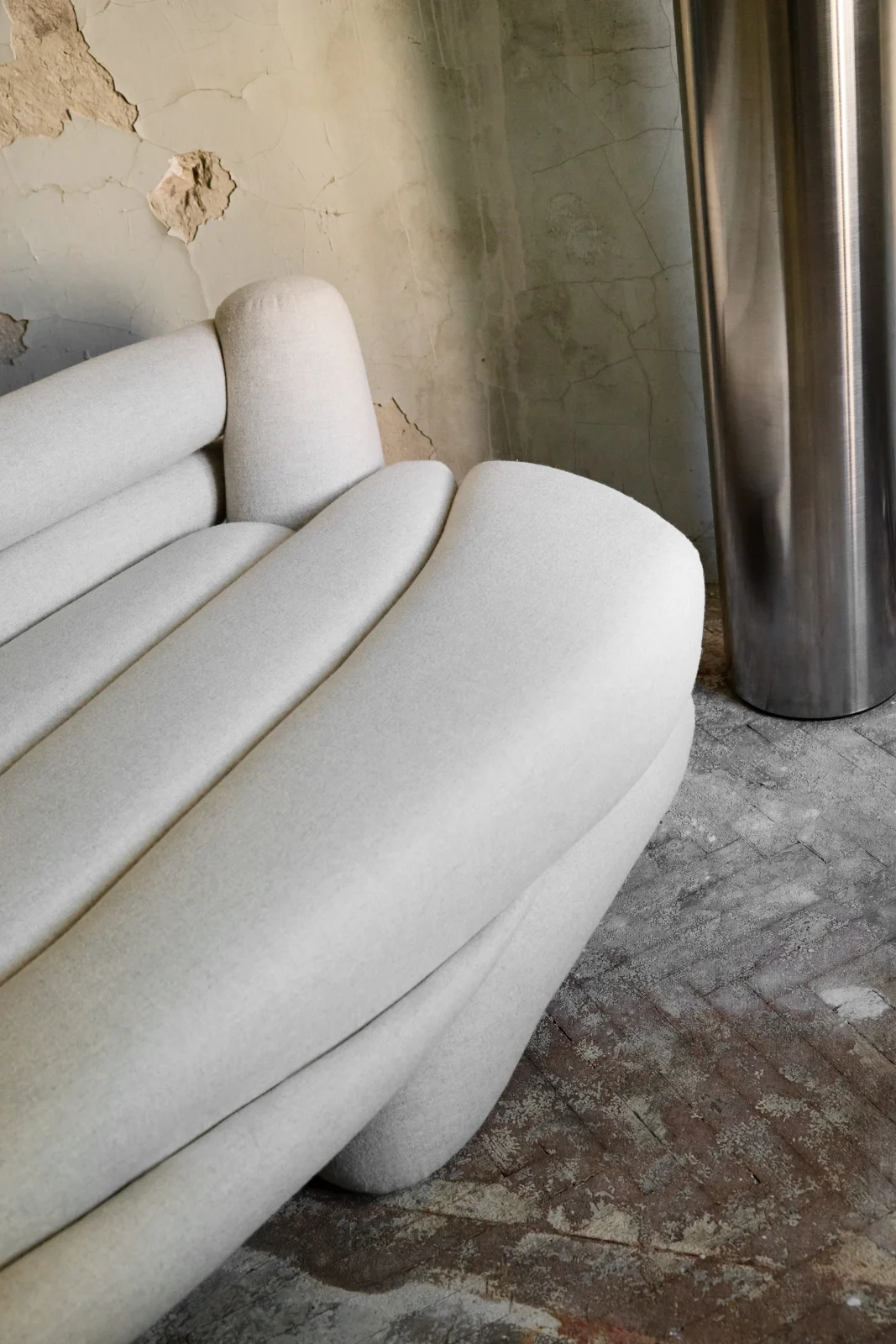 Viter Sofa — 8