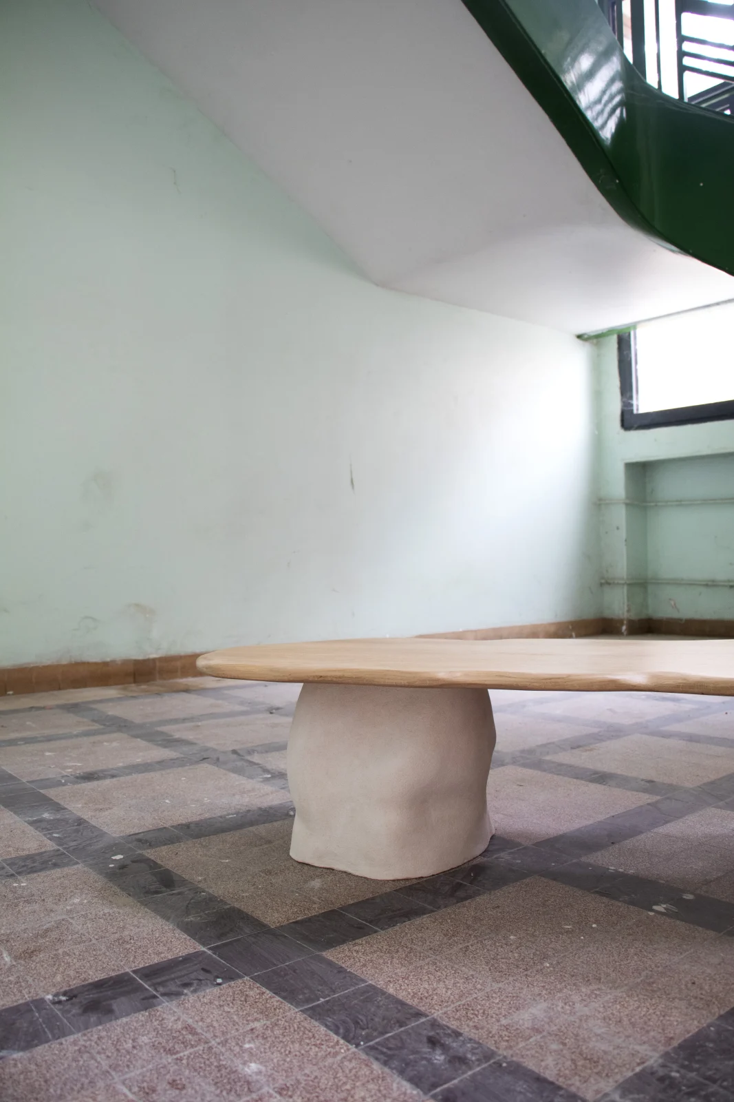 Noa Table — 5