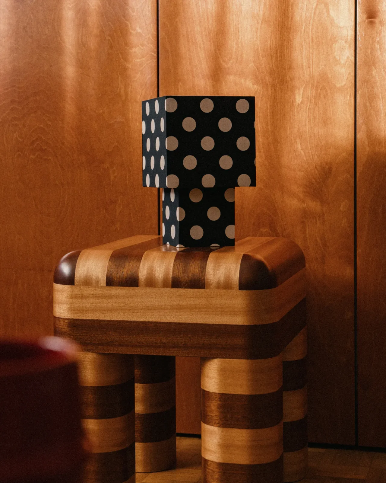 La Petite Boîte Table Lamp in Polka Dot Cotton — 2