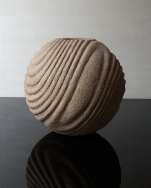 Urn Made Of Earth No.22