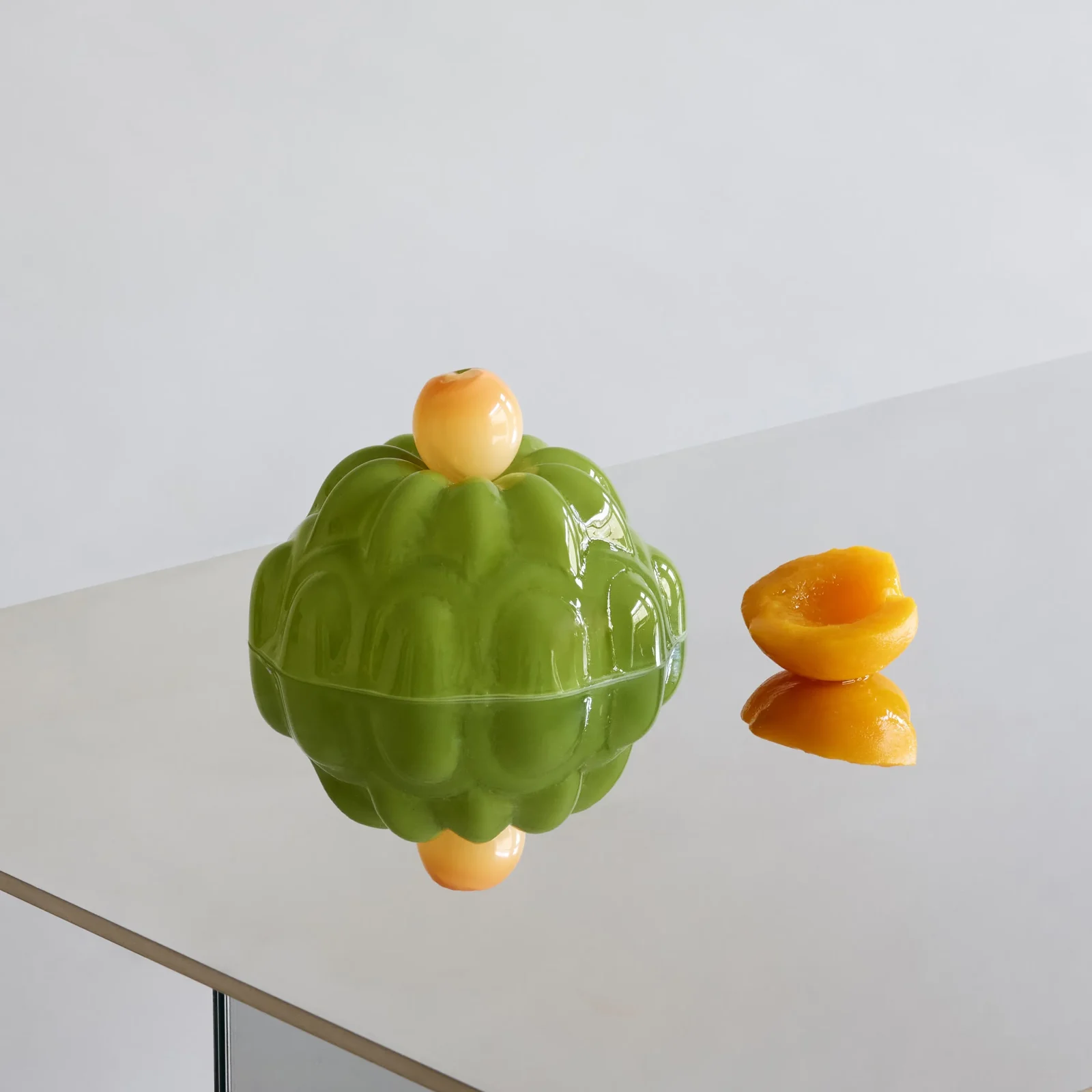 Jello - Large Glass Cloche — 28