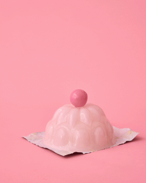 Jello - Medium Glass Cloche