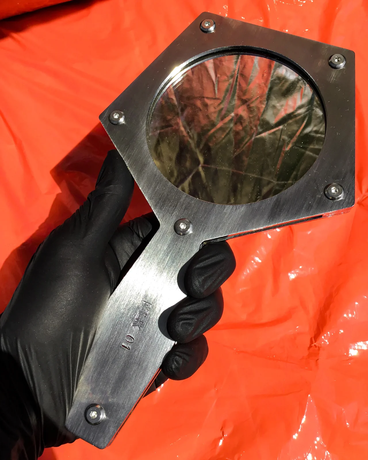 D100 Hand Mirror - Bruched Stainless Steel — 4