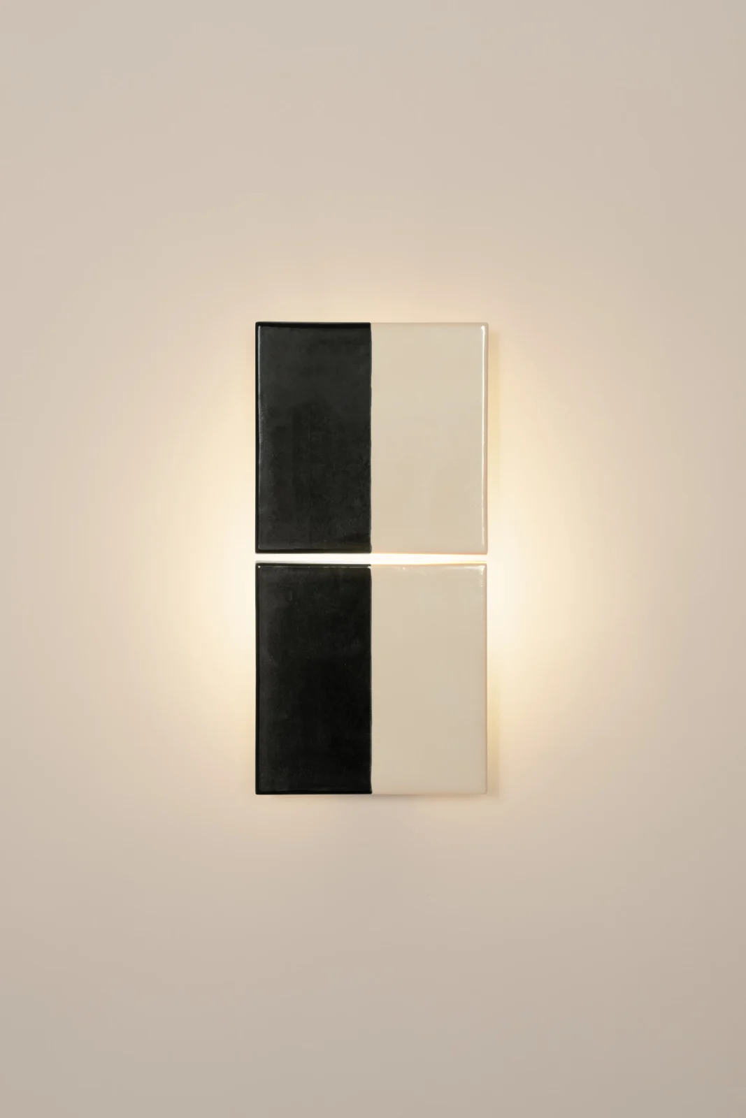 Tiles Line European Wall Sconce in Ceramic and Metal — 16