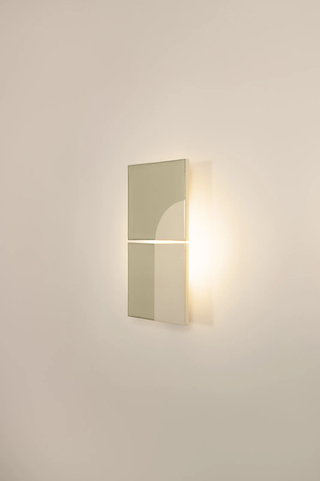 Tiles Door European Wall Sconce in Ceramic and Metal — 25