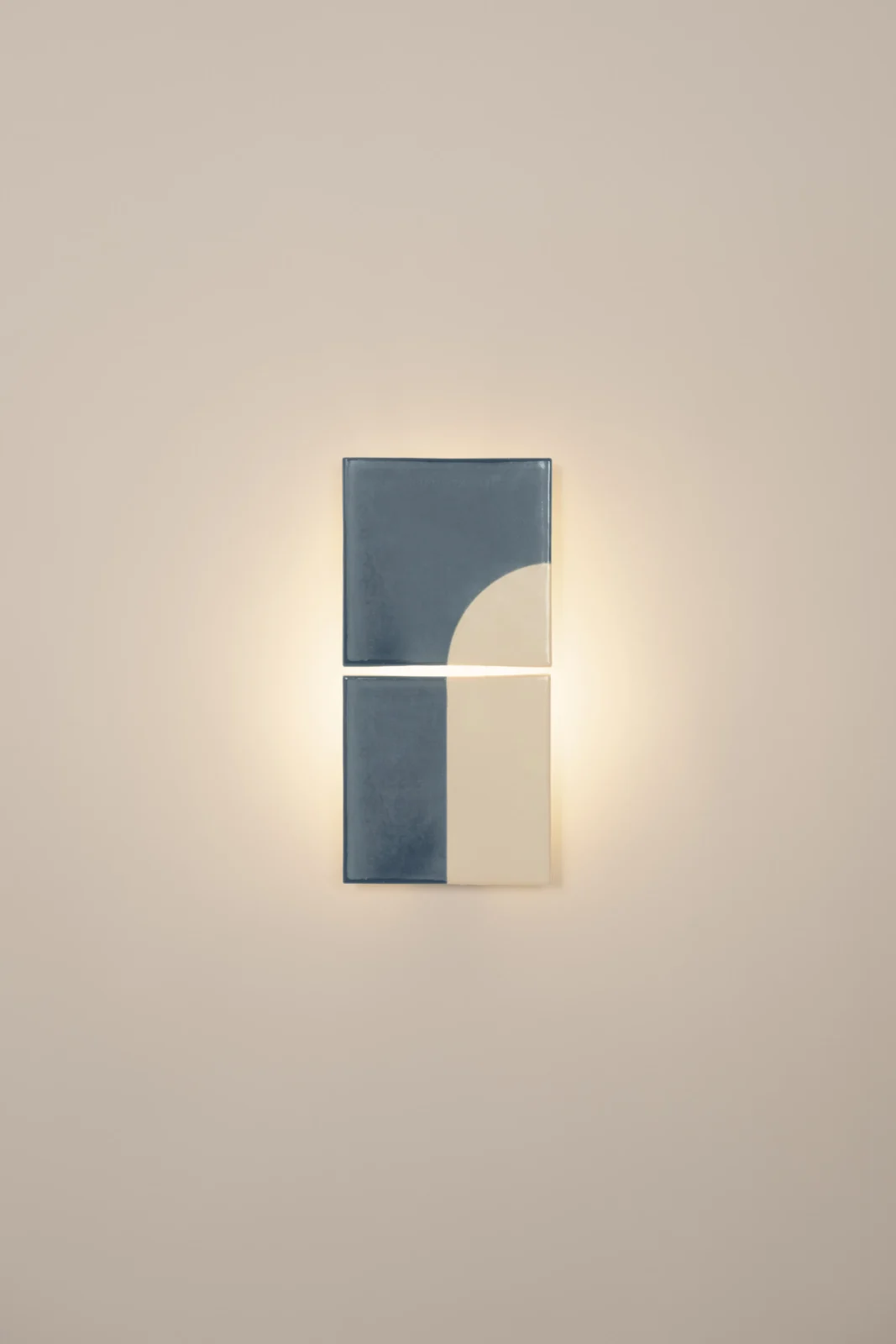 Tiles Door European Wall Sconce in Ceramic and Metal — 15