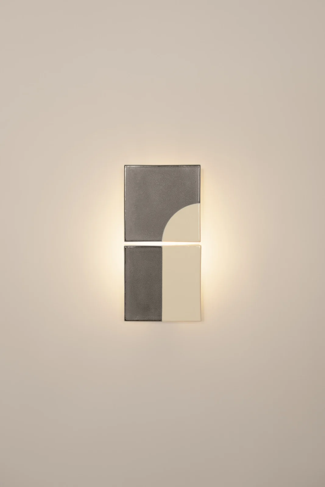 Tiles Door European Wall Sconce in Ceramic and Metal — 7
