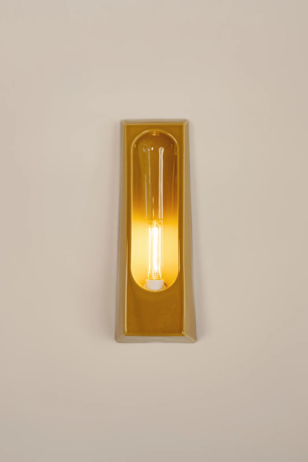 Alcove European Wall Sconce In Glazed Ceramic — 5