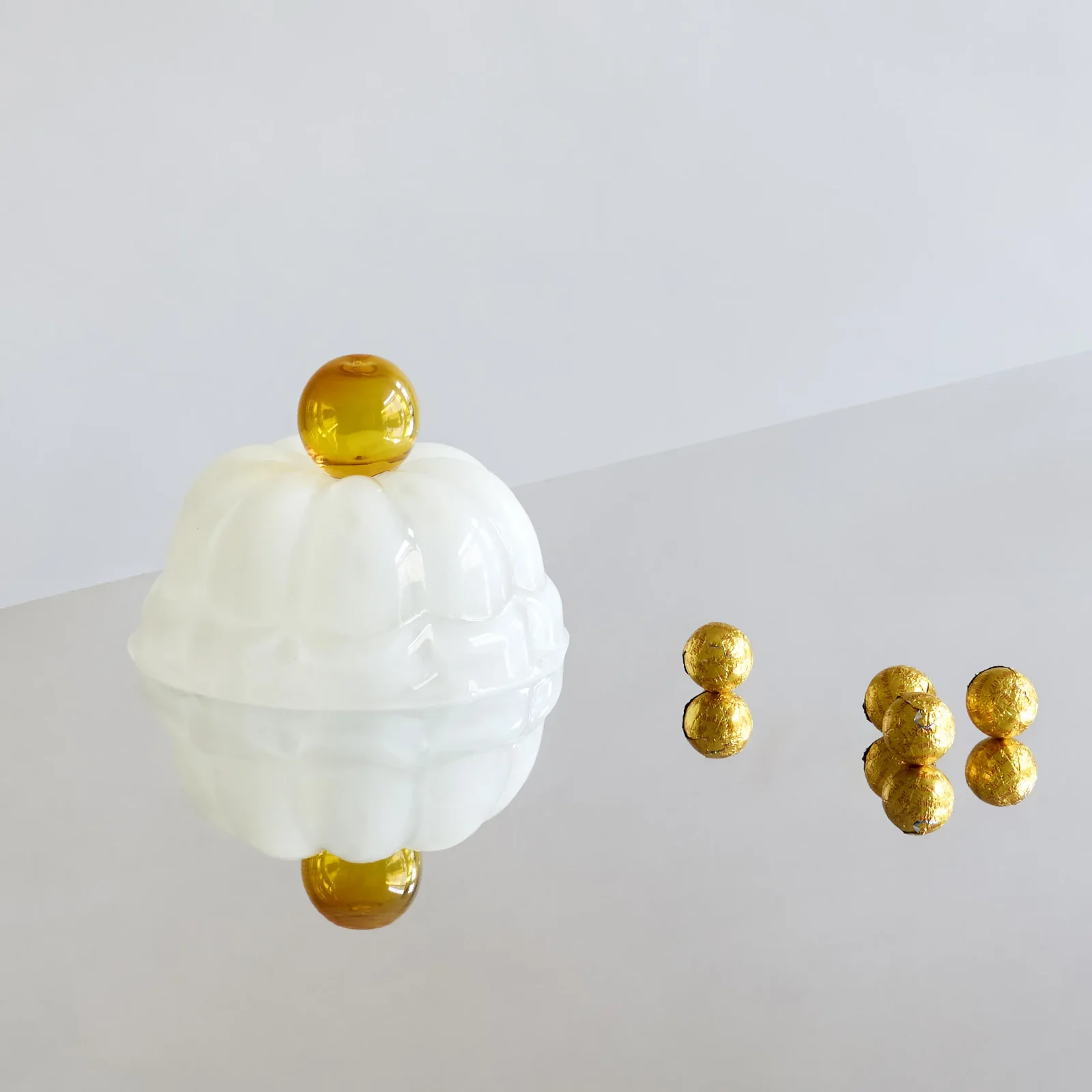 Jello - Large Glass Cloche — 19