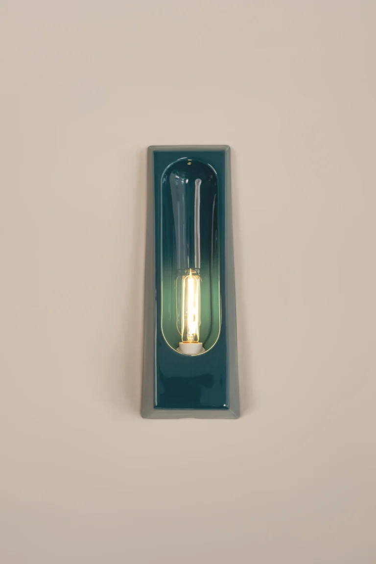 Alcove European Wall Sconce In Glazed Ceramic — 7