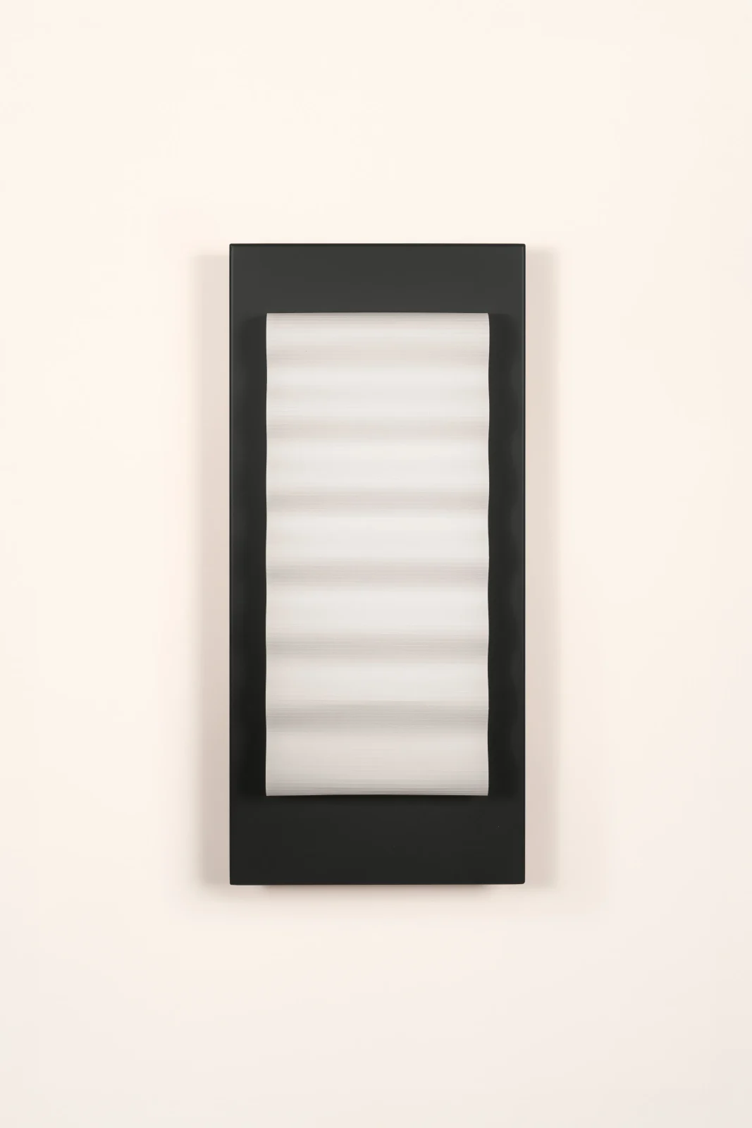 Frame L European Wall Sconce in Paper and Steel — 3