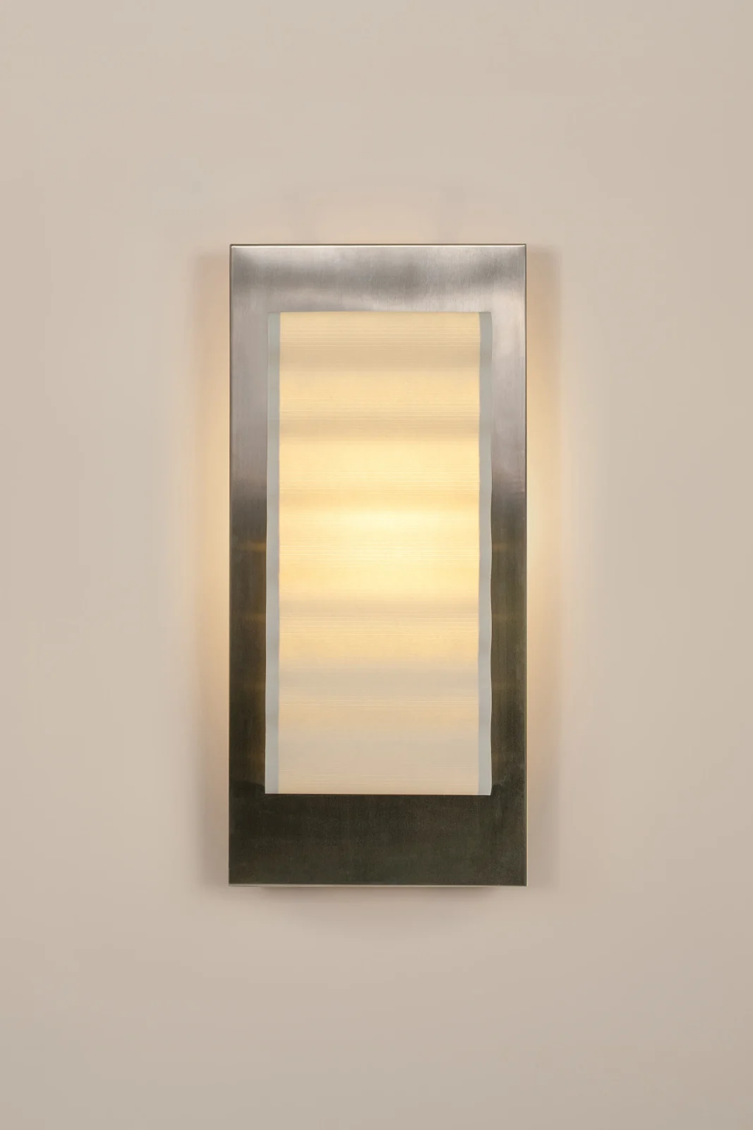 Frame L European Wall Sconce in Paper and Steel — 9