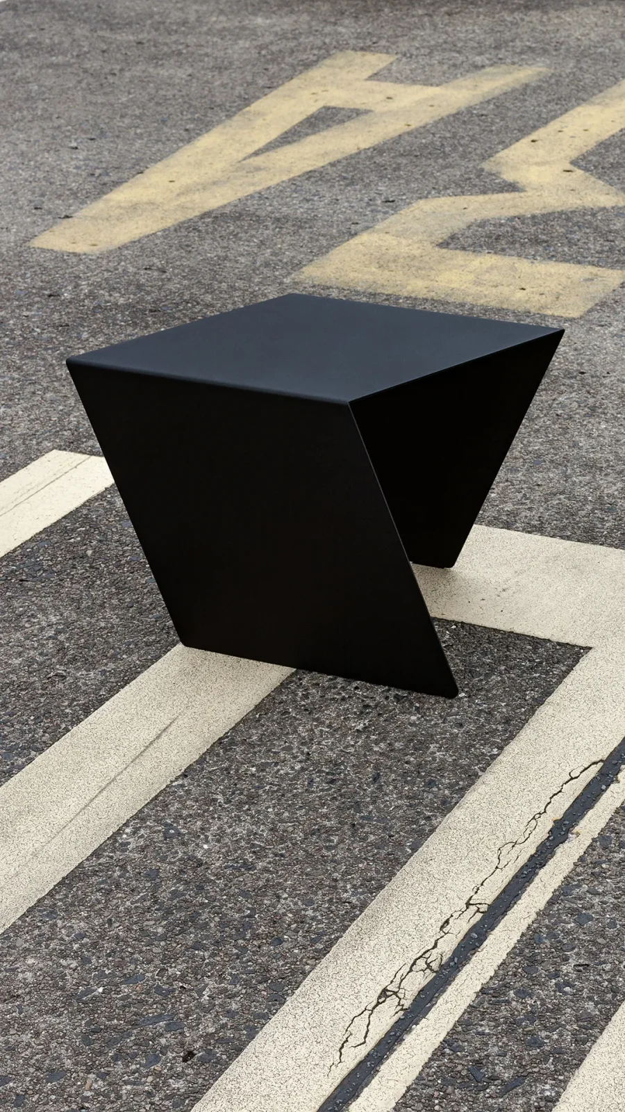 Chevron Table — 3