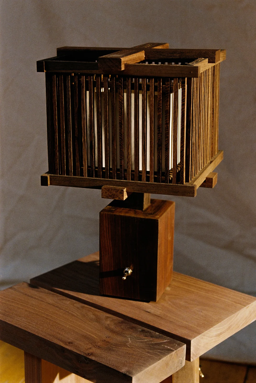 Amar Table Lamp in Wenge Wood and Pau Ferro — 5